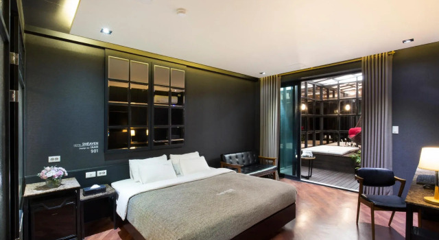 2 Heaven Hotel