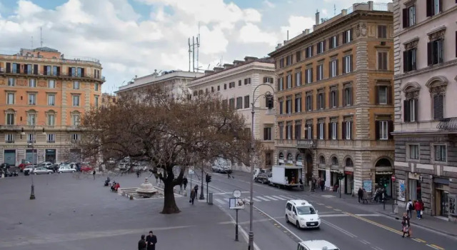 Полулюкс Inn Rome Rooms & Suites