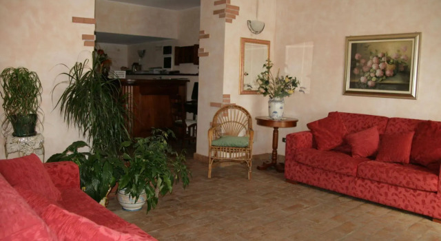 Hotel La Villa, Rezervovat Hotel Hotely v Ceccano s parkováním, Parkování