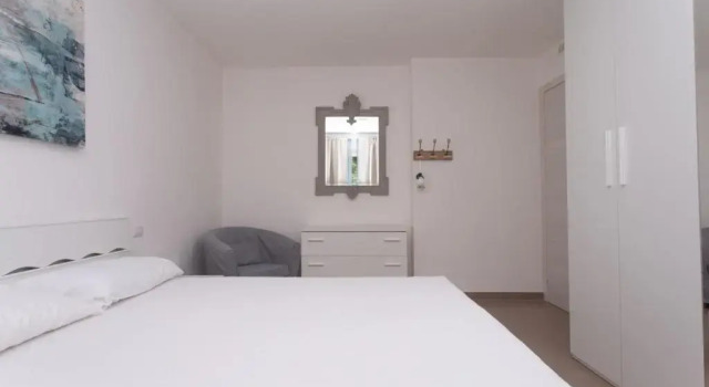 S161 - Sirolo, Nuovissimo Bilocale Con Terrazzo, Rezervovat Hotel Sirolo 