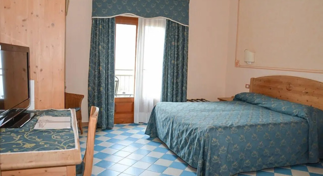 Двухместный номер Standard с балконом и с видом на озеро Hotel Locanda Ruscello Garnì
