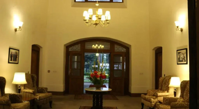 Swat Serena Hotel, Rezerwuj Hotel Swat Federally Administered Tribal Area