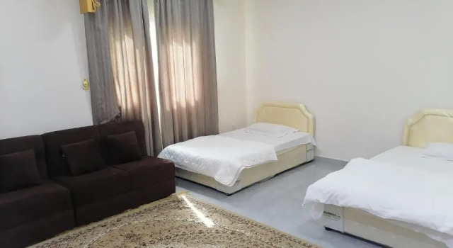 شاليهات الشاطيء beach chalets, Book Chalet Cottages in Mirbat, Cottage