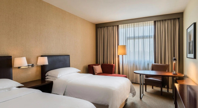 Двухместный номер Classic Sheraton Poznan Hotel