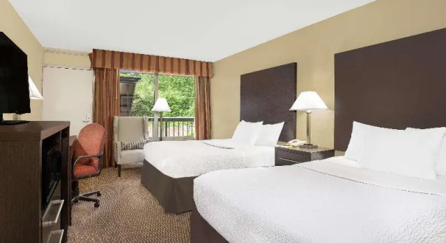 Номер Standard Days Inn - Asheville Mall