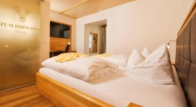Двухместный номер Standard с видом на горы Hotel zum Hirschen