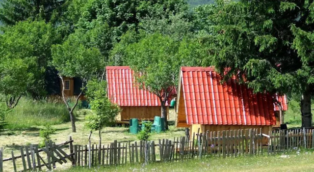 Ethno Village Montenegro, Book Hotel Pluzine Pluzine County