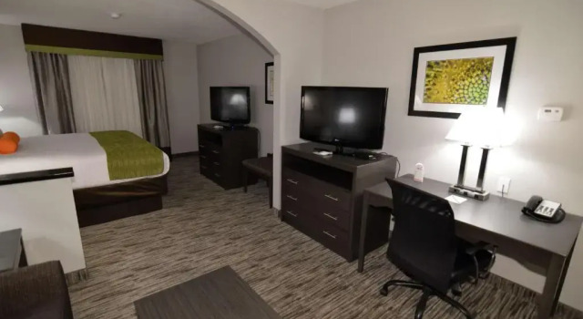 Suite Holiday Inn Express Hotel & Suites Liberal