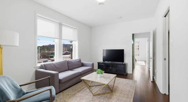 Apex Executive Apartments - 30th Ave