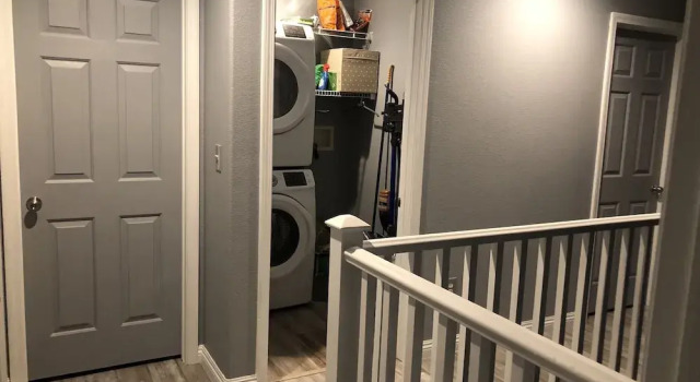 Locationstripeverything Is Closemodel House