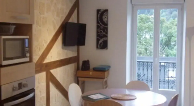 Appartement Mont-Dore, 3 pièces, 4 personnes - FR-1-415-16, Забронировать Апартаменты/квартира Отели в центре Мон-Дор, в центре