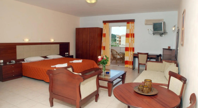 Люкс Alykanas Beach Hotel by Zante Plaza