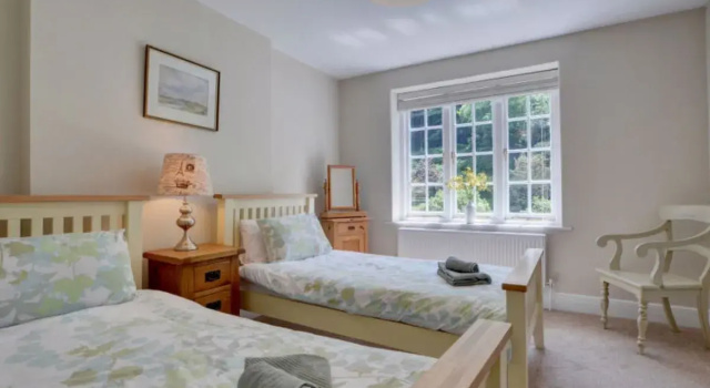 House Mariners San Giovanni D'Asso, Забронировать Отель Линтон Exmoor