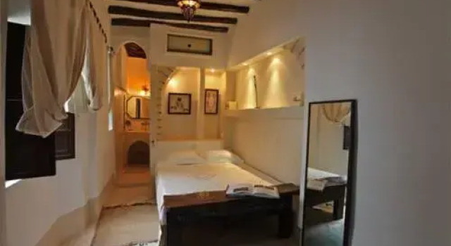 Riad Tawanza, Забронировать Отель Отели Марракеш-Тенсифт-Эль-Хауз с парковкой, Парковка