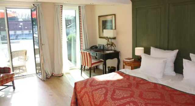 Двухместный номер Comfort с балконом Relais & Châteaux Hardenberg BurgHotel