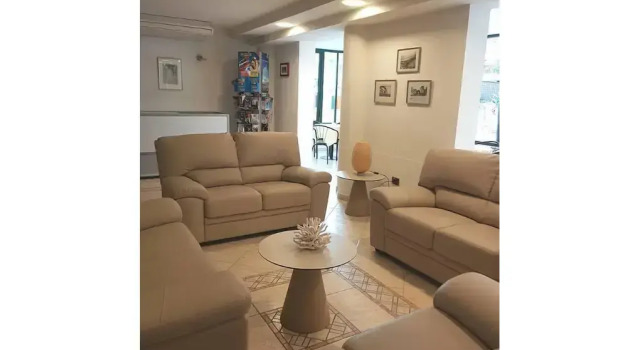 Hotel Caruso