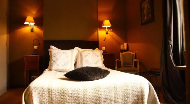 Номер Standard HOTEL DE LABBAYE DE LONGPONT