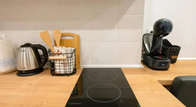 Студия Deluxe DK Mini Studio White Tower