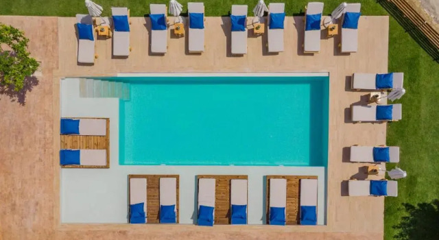 Venilia Apartments, Book Apartment Hotels in Argassi with a Pool, Swimming Pool