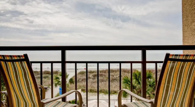 Номер Standard oceanfront Best Western Ocean Sands Beach Resort