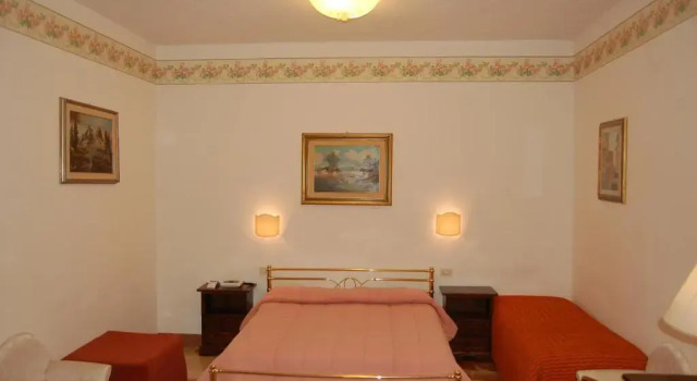 Standard Vierer Zimmer Hotel Belvedere