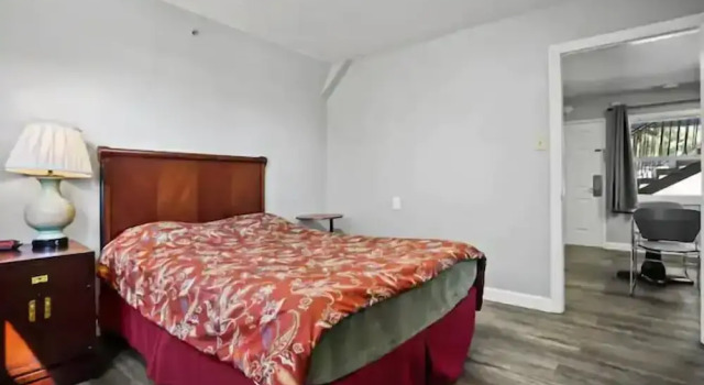Номер Superior Mission Peak Lodge