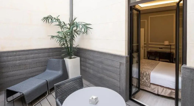 Двухместный номер Terrace Catalonia Las Cortes