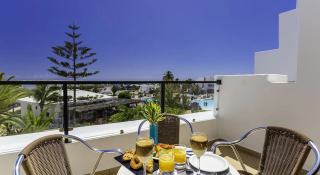Апартаменты c 1 комнатой с балконом BlueBay Lanzarote