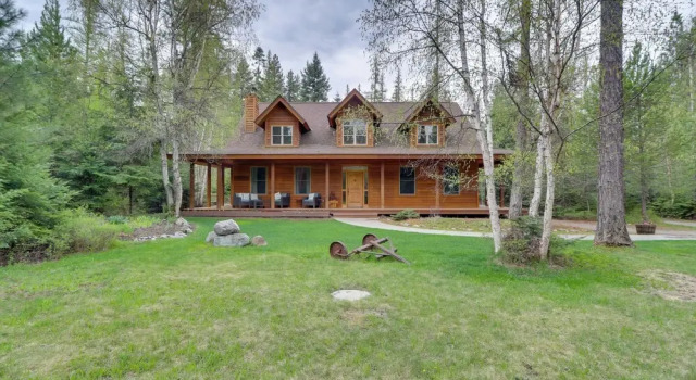Коттедж с 3 комнатами Enchanting Glacier Park Getaway by Flathead Lake!