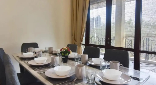 A Spacious & Cozy 5BR Unit in Ampang FREE Parking