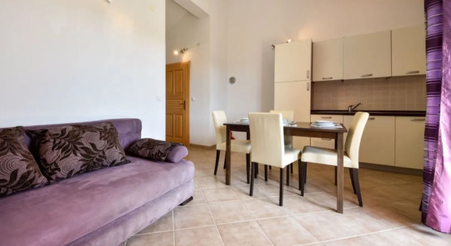 Apartment Milin Murter/Jezera 26991, Забронировать Апартаменты/квартира Отели Шибенско-Книнская жупания с парковкой, Парковка