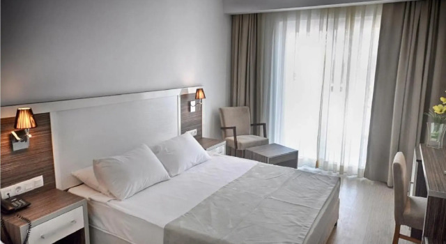 Номер Economy Club Shark Hotel