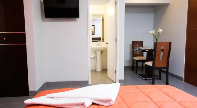 Полулюкс Mariategui Hotel & Suites