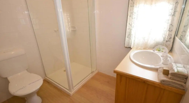 Номер Economy Central Springs Inn