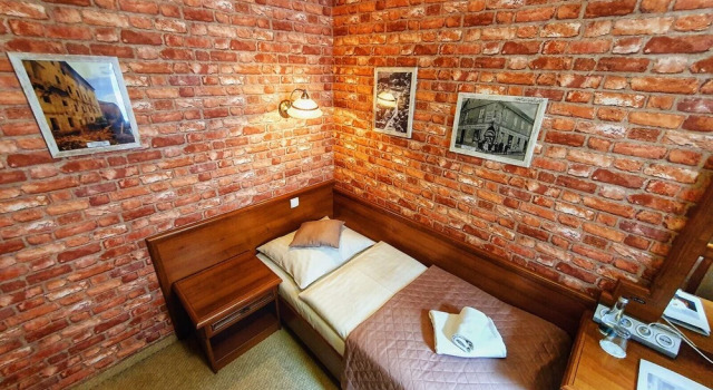 Hotel Zamkowy Młyn, Book Hotel Krapkowice Opolskie