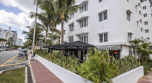 Hotel Croydon, Varaa Hotelli Hotellit Miami Beach uima-altaalla, Uima-allas