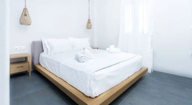 Апартаменты Deluxe Alsea Seafront Apartments in Agia Pelagia Kythera