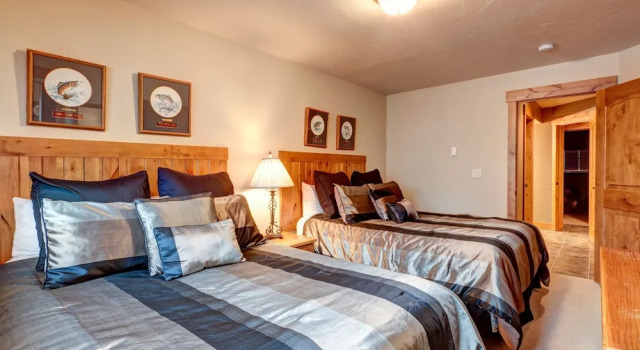 Sawmill Creek Condominiums by Great Western Lodging, Book Lejlighed Hoteller i Vail Ski med parkering, Parkering