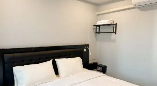 Smith Hotel