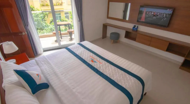 Семейный номер Standard с балконом Mermaid Seaside Hotel