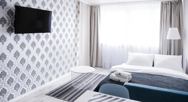 Апартаменты Comfort c 1 комнатой с балконом Hosapartments City Center