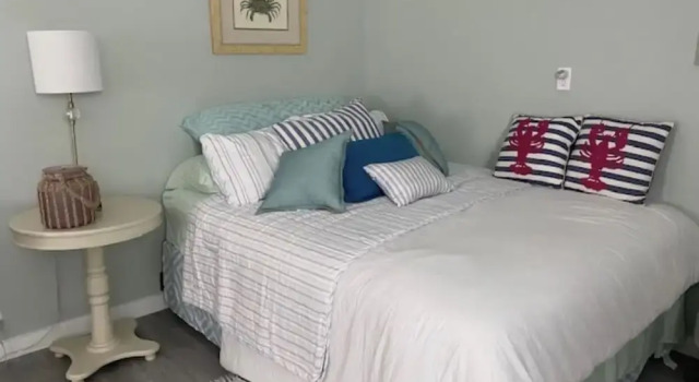 1 Bedroom Studio Cottage Patio Grill Firepit Parking, 预订 度假屋 Gulf Stream 美利坚合众国-美利堅合眾國