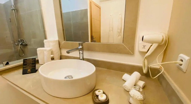 Apartmá a výhledem na bazén Eden Lodges & Spa -Boutique Hôtel de Luxe