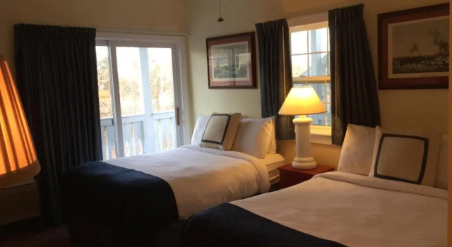 Четырёхместный номер Standard The Beach Rose Inn
