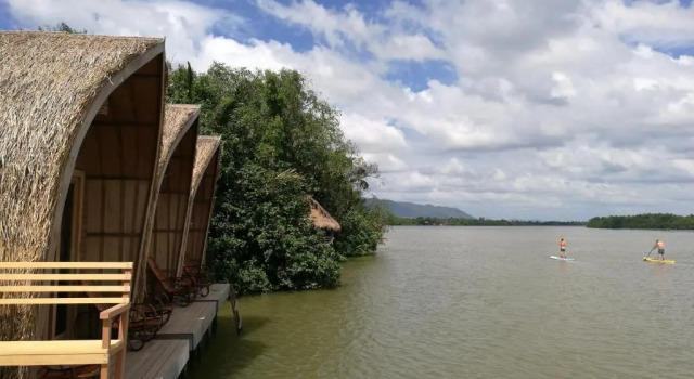Двухместный номер Standard с видом на озеро Bamboo Bungalow