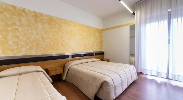 Трёхместный номер Standard с видом на море Park Hotel