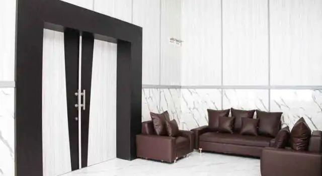 Helsinki Hotel, Prenota Hotel Hotel a Sulawesi con parcheggio, Parcheggio