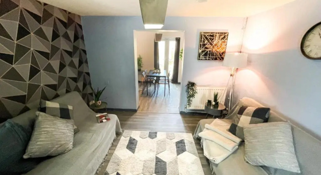 Canterbury Modern 6 Bedroom House with Hot Tub, Prenota Hotel Hotel a Kent con parcheggio, Parcheggio