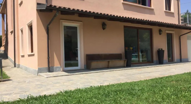 Villa 77, Reserva ahora Villa Bra Las Langhe