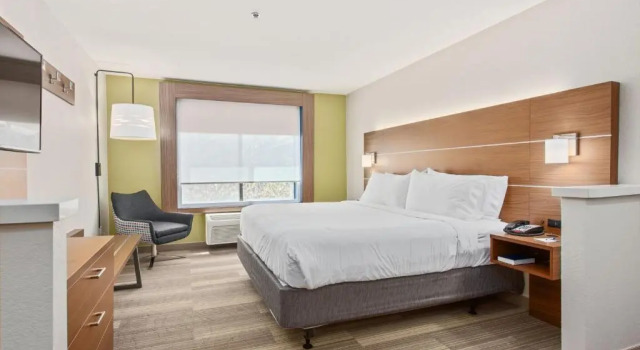 Люкс Holiday Inn Express West Valley City by IHG